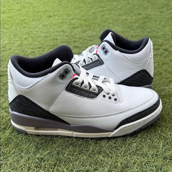 Air Jordan 3 Retro main image 6